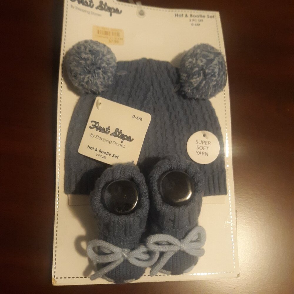 First Steps hat and bootie set